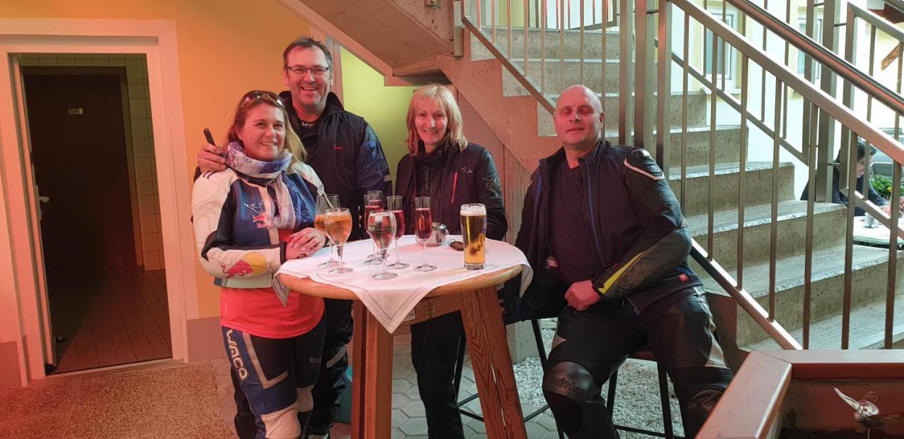 Hotel-Gasthof-Fleischerei - Zur Alten Post Schwanberg Exteriör bild