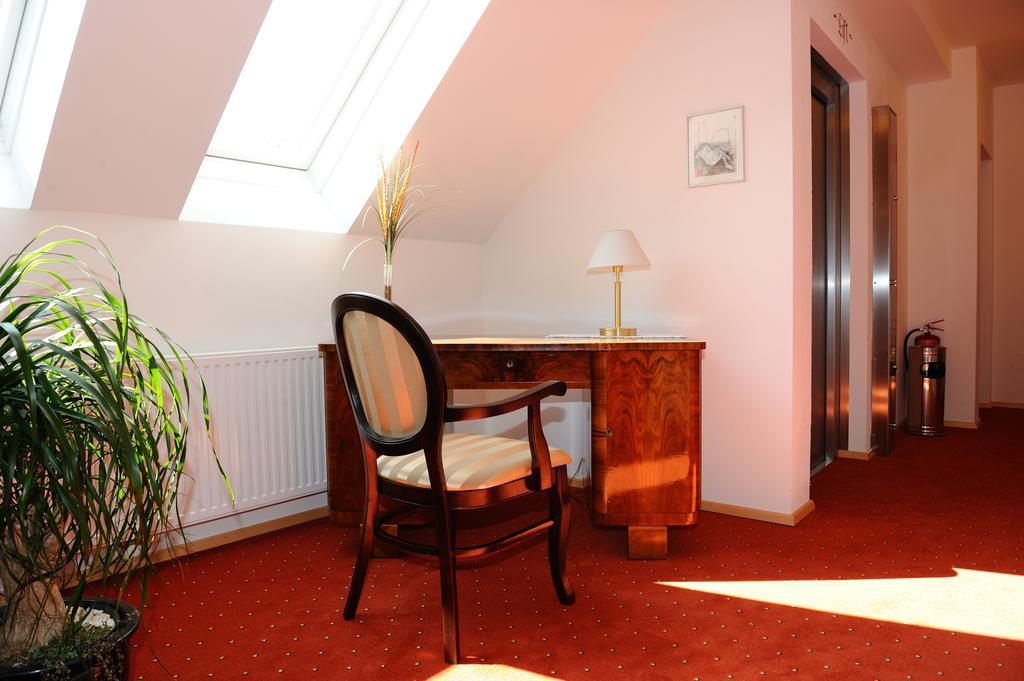 Hotel-Gasthof-Fleischerei - Zur Alten Post Schwanberg Exteriör bild