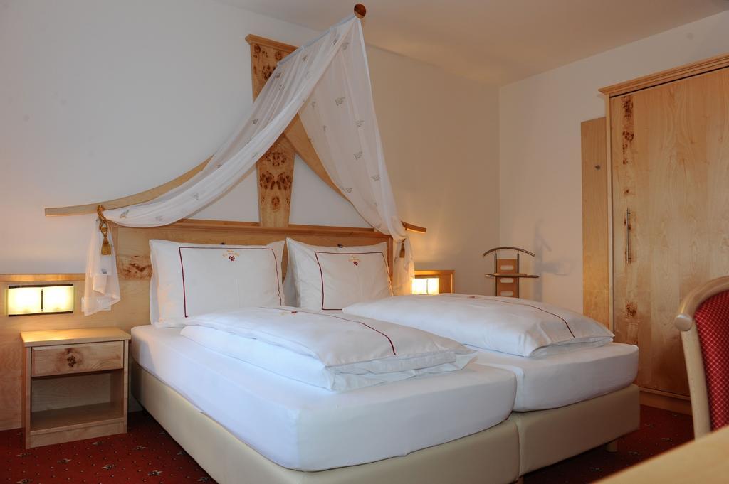 Hotel-Gasthof-Fleischerei - Zur Alten Post Schwanberg Exteriör bild